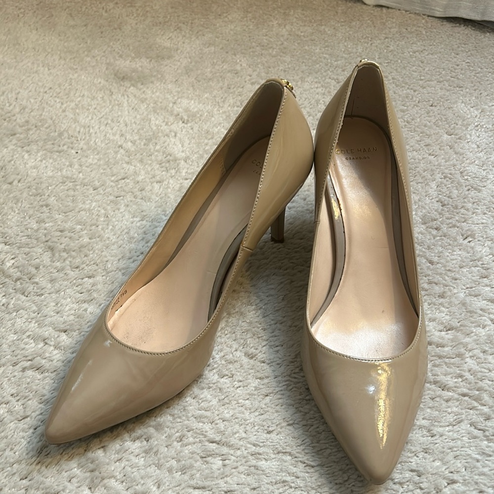 Cole Haan Grand Pumps